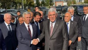 iyi parti lideri dervisoglundan mansur yavasa ziyaret M5e1nnUa.jpg